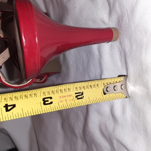 Red Sandals - Picture 7 of 7